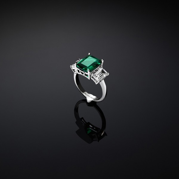 CHIARA FERRAGNI Ring Emerald Crystals | Silver Metal J19AWJ05010