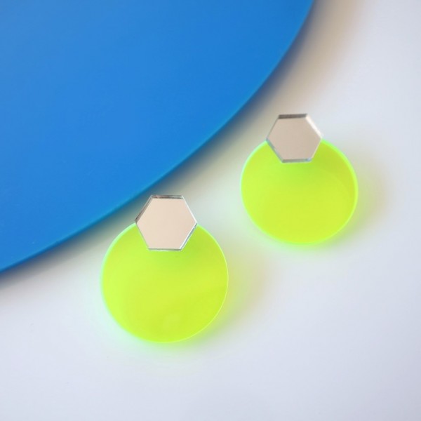 THINK+MAKE Handmade Earing Two Tone Plexiglass-Hypoallergenic Steel | Round Hexagon